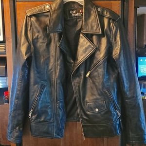Mens leather motorcycle biker style jacket